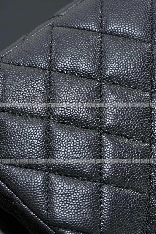 샤넬캐비어퀄팅체인퍼스위드체인 20260210-150653-026루.jpg