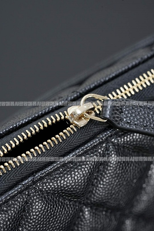 샤넬캐비어퀄팅체인퍼스위드체인 20260210-150654-034루.jpg