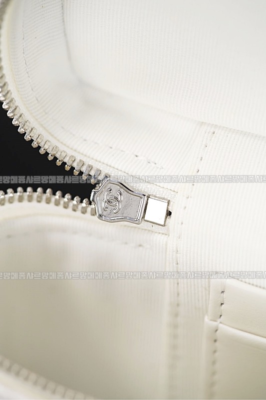 샤넬23B체인코스메틱케이스 20260210-154928-032루.jpg