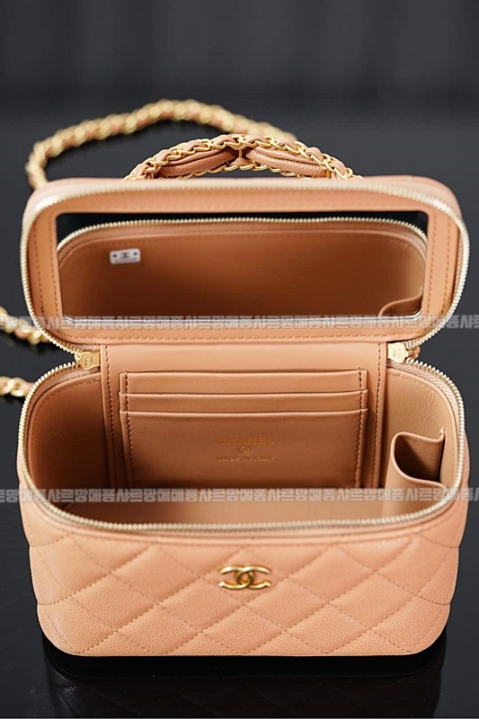 샤넬베니티탑핸들체인백 20260210-160959-036루.jpg