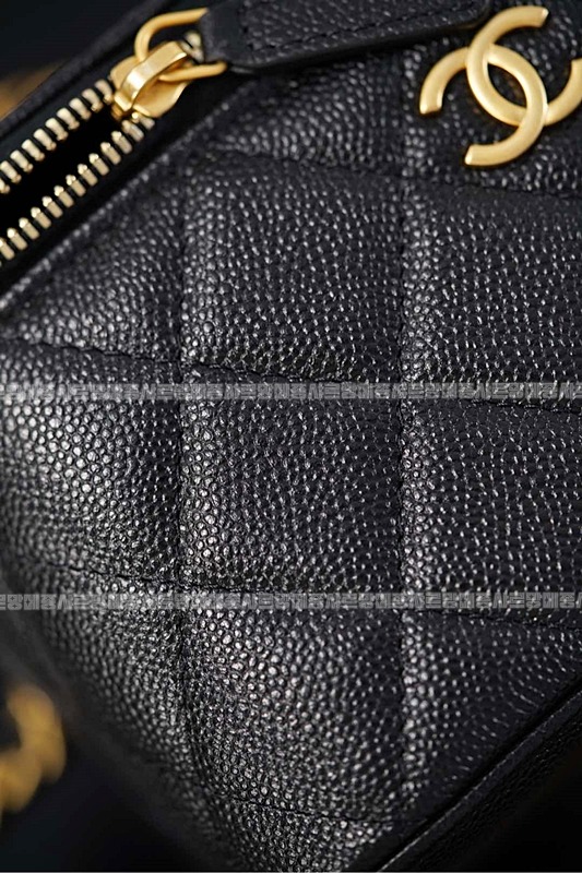 샤넬베니티탑핸들체인백 20260210-163956-022루.jpg