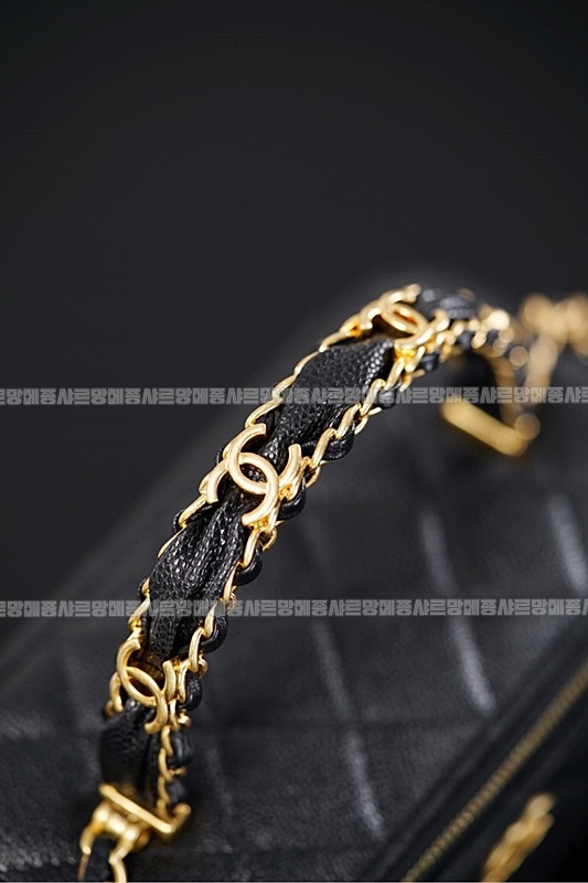 샤넬베니티탑핸들체인백 20260210-163958-032루.jpg