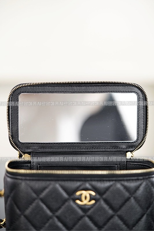 샤넬베니티탑핸들체인백 20260210-163959-036루.jpg