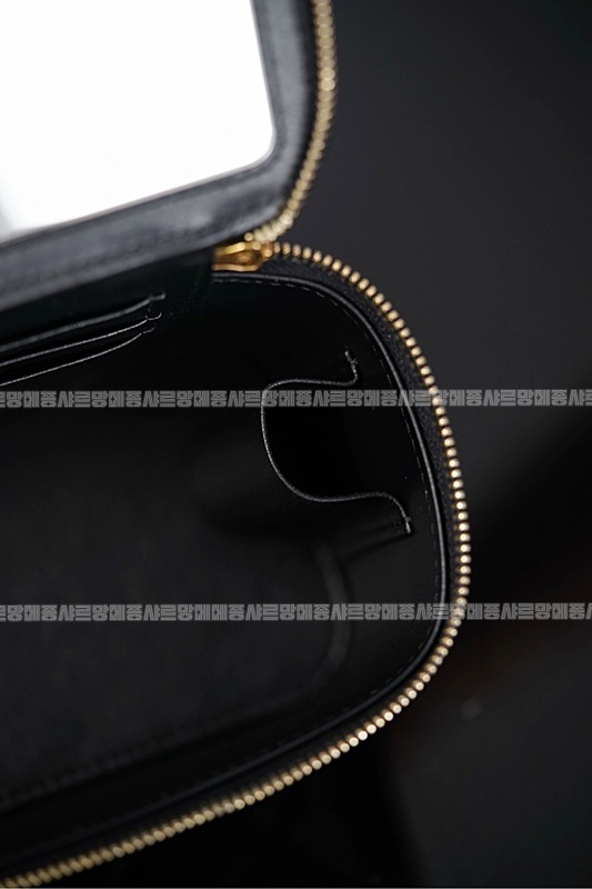 샤넬베니티탑핸들체인백 20260210-163959-039루.jpg