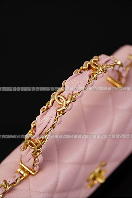 샤넬클래식탑핸들스몰플랩백 20260211-095915-019루.jpg