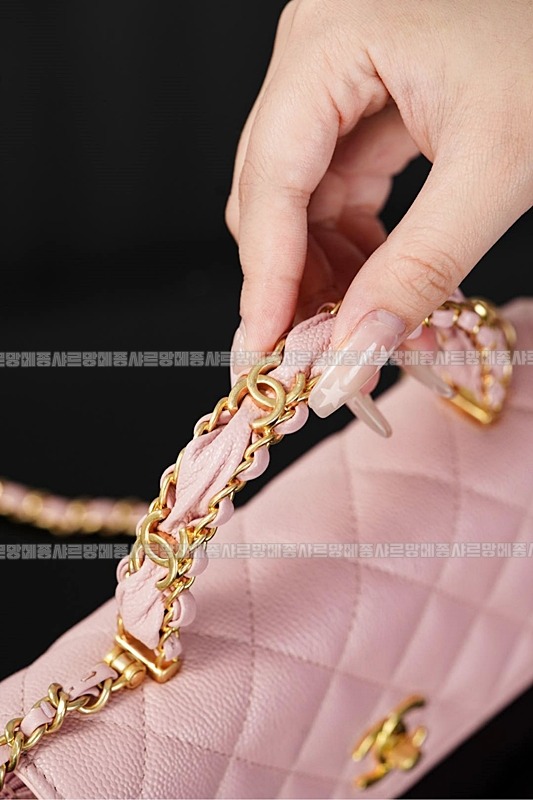 샤넬클래식탑핸들스몰플랩백 20260211-095915-021루.jpg