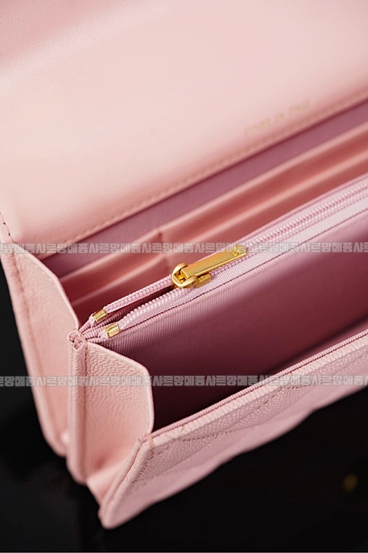 샤넬클래식탑핸들스몰플랩백 20260211-095917-032루.jpg