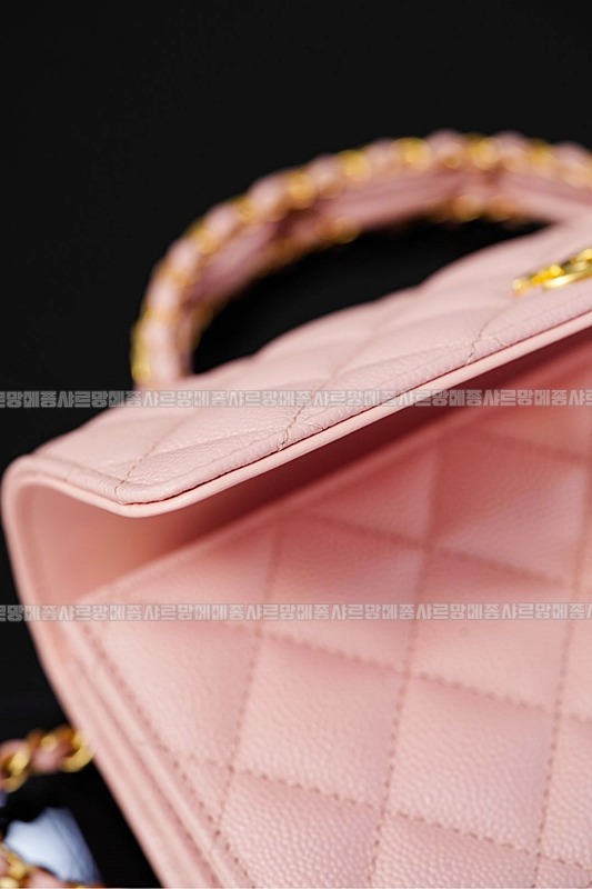 샤넬클래식탑핸들스몰플랩백 20260211-095918-038루.jpg