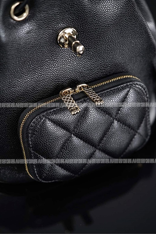 샤넬25B어피티백팩스몰 20260211-102713-024루.jpg