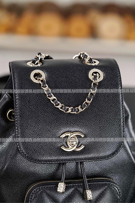 샤넬25B어피티백팩스몰 20260211-102715-036루.jpg