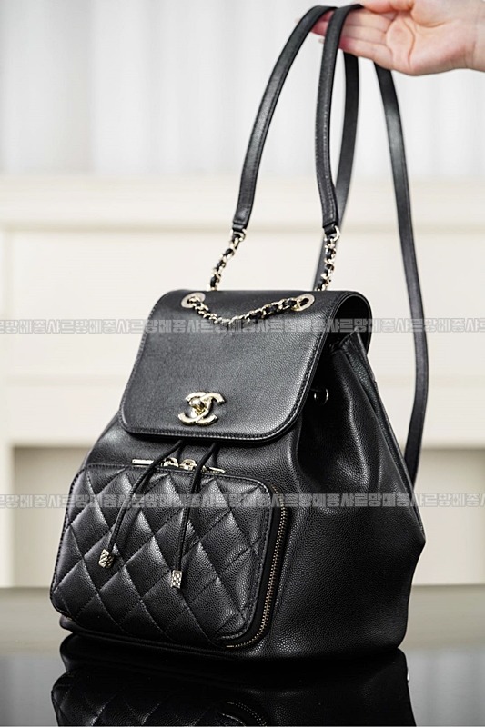 샤넬25B어피티백팩라지 20260211-103332-011루.jpg