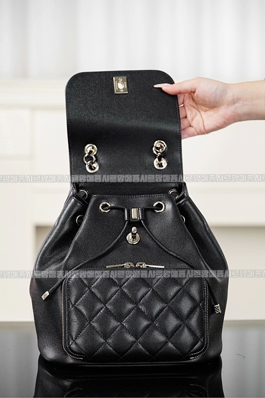 샤넬25B어피티백팩라지 20260211-103332-013루.jpg