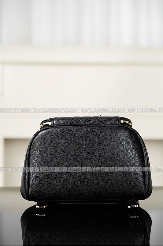 샤넬25B어피티백팩라지 20260211-103332-015루.jpg