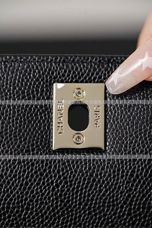 샤넬25B어피티백팩라지 20260211-103334-026루.jpg