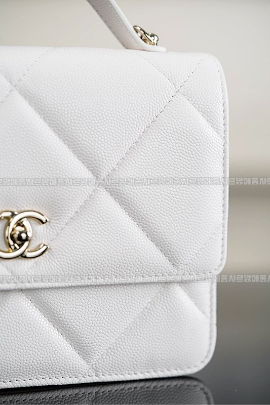 샤넬25K탑핸들월렛온체인백 20260211-104705-024루.jpg