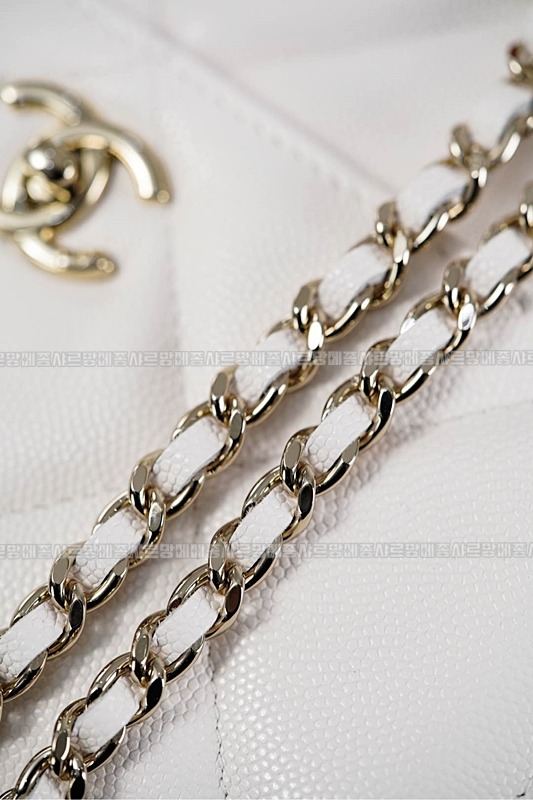 샤넬25K탑핸들월렛온체인백 20260211-104706-027루.jpg