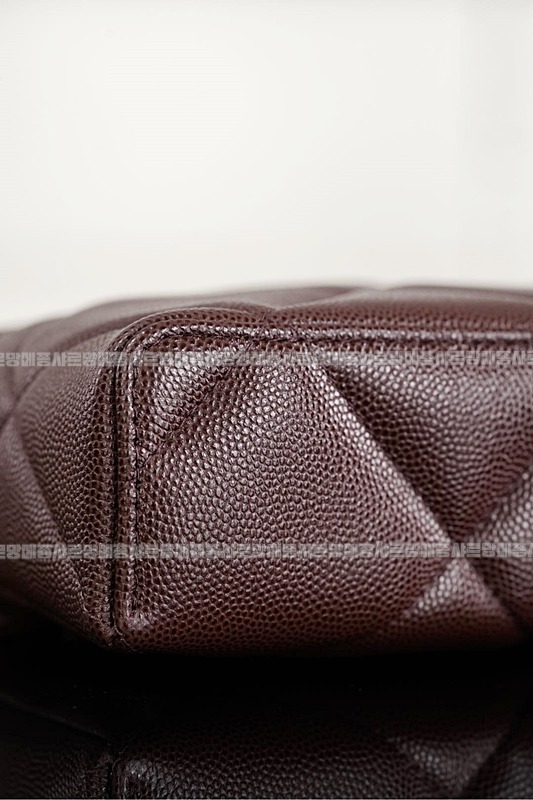 샤넬탑핸들슬림베니티케이스 20260211-121630-017루.jpg