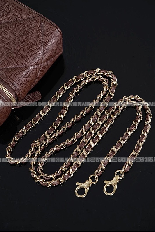 샤넬탑핸들슬림베니티케이스 20260211-121631-023루.jpg