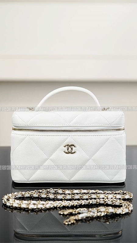 샤넬탑핸들슬림베니티케이스 20260211-122546-010루.jpg