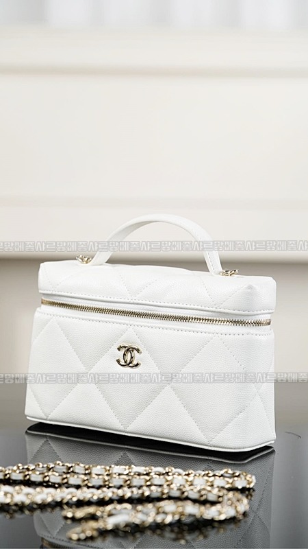 샤넬탑핸들슬림베니티케이스 20260211-122547-011루.jpg