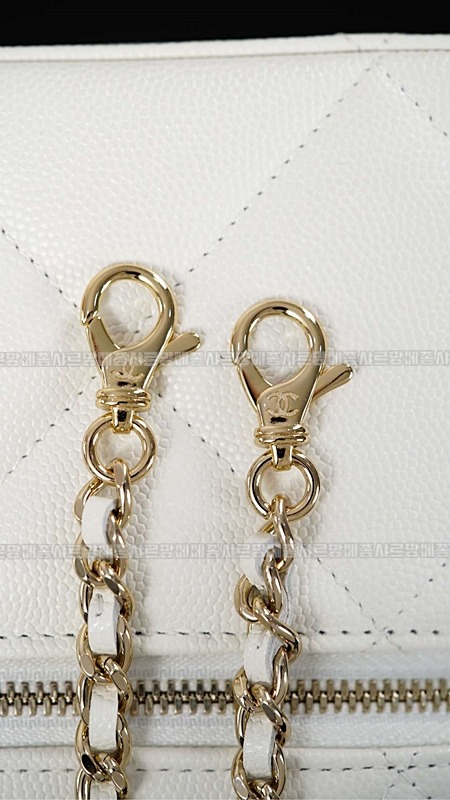 샤넬탑핸들슬림베니티케이스 20260211-122549-028루.jpg