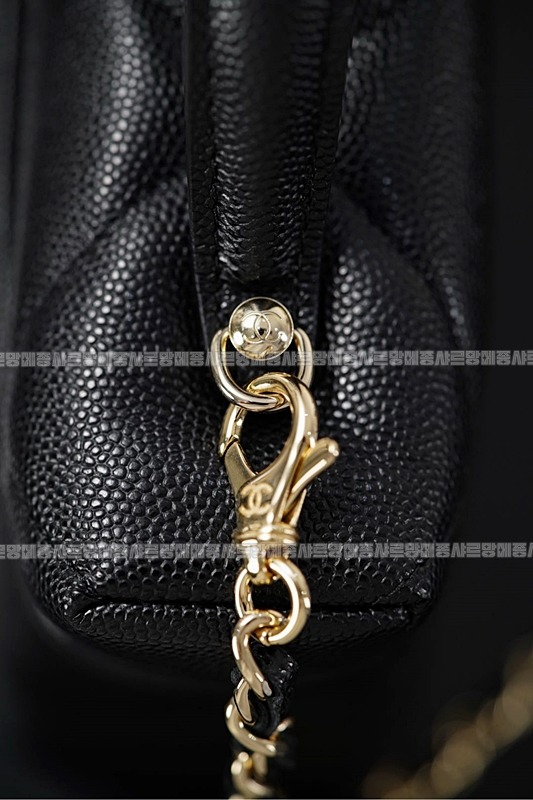 샤넬탑핸들슬림베니티케이스 20260211-123054-023루.jpg