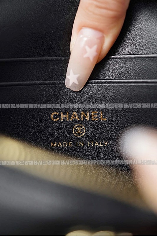 샤넬탑핸들슬림베니티케이스 20260211-123058-042루.jpg