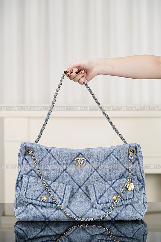 샤넬데님쇼핑백 20260211-132230-010루.jpg