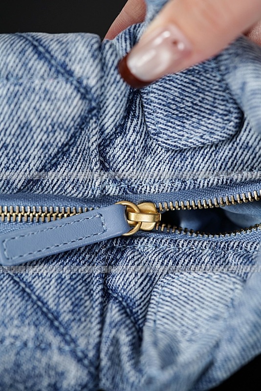 샤넬데님핸드백블루 20260211-134048-024루.jpg