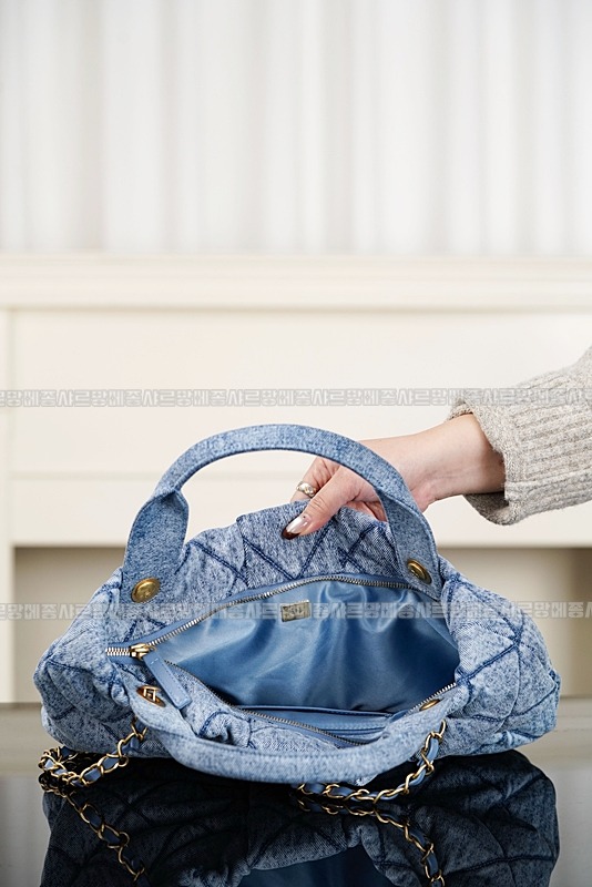 샤넬데님핸드백블루미디움 20260211-140340-017루.jpg