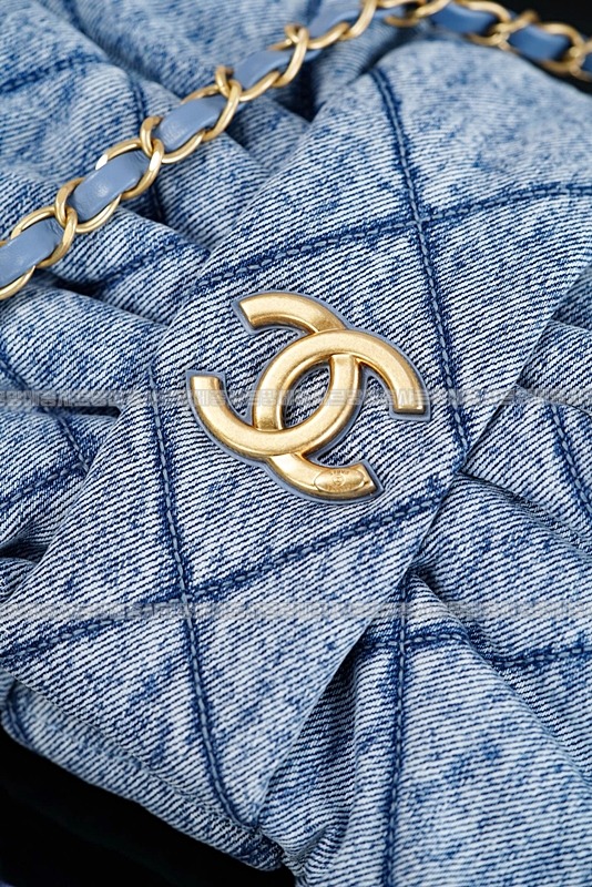 샤넬데님핸드백블루미디움 20260211-140340-019루.jpg