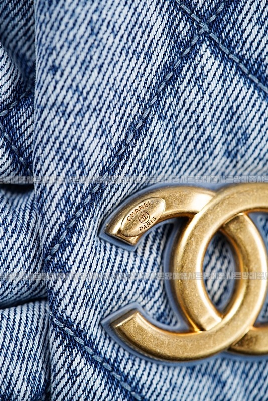 샤넬데님핸드백블루미디움 20260211-140341-024루.jpg