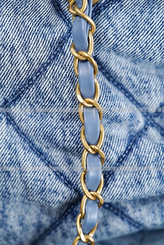 샤넬데님핸드백블루미디움 20260211-140342-025루.jpg