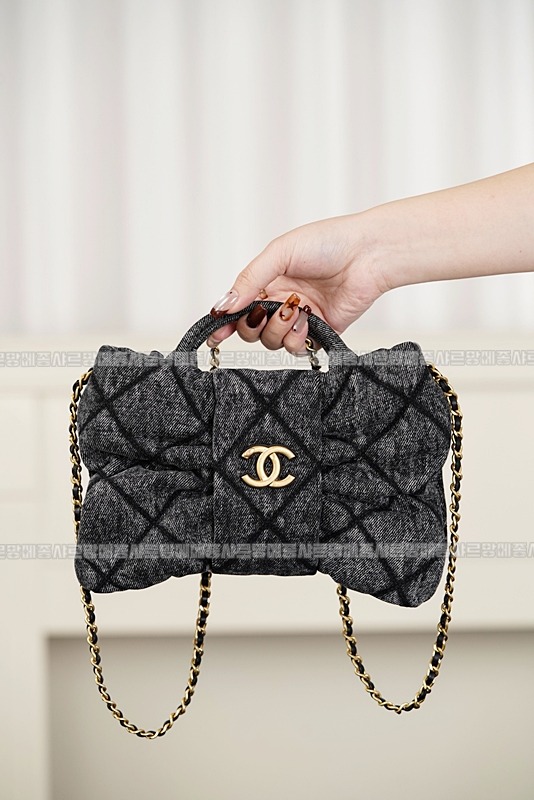 샤넬데님핸드백블루스몰 20260211-141322-010루.jpg