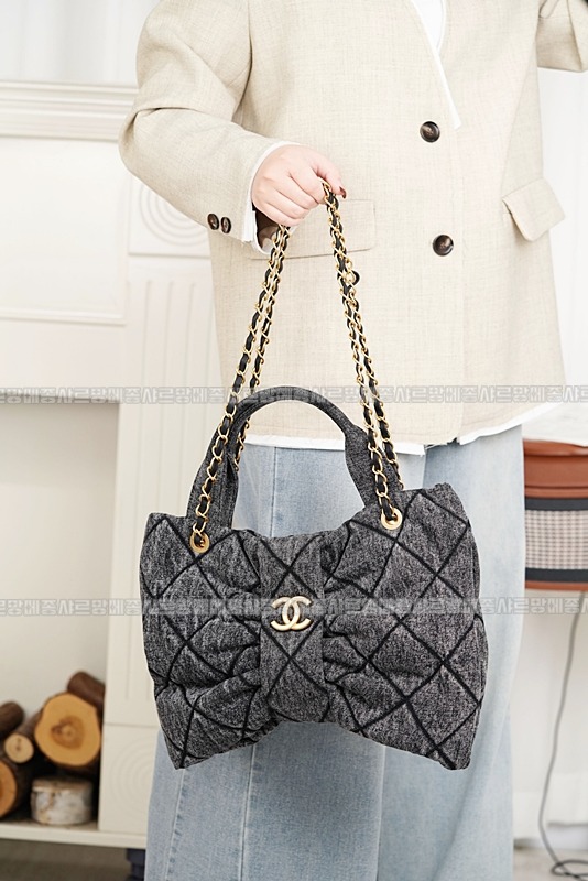 샤넬데님핸드백블루미디움 20260211-141701-003루.jpg