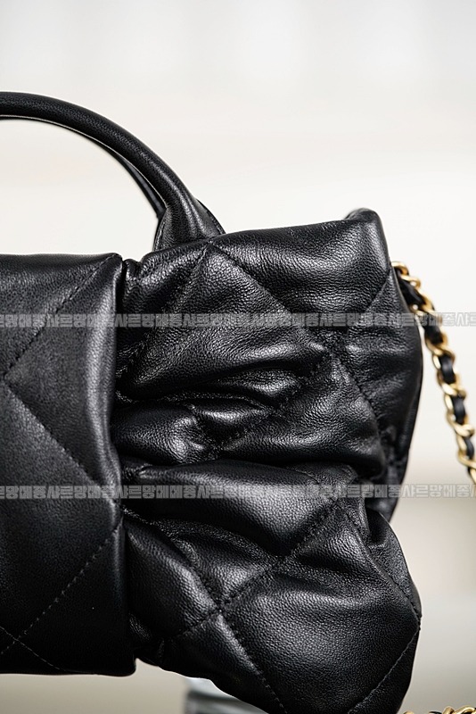 샤넬리본미니보우백 20260211-142328-016루.jpg