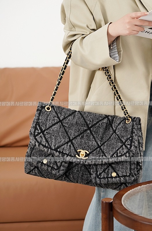 샤넬워시드데님맥시플랩백 20260211-150359-006루.jpg