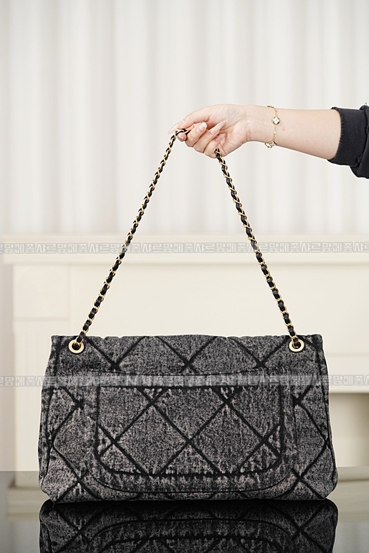 샤넬워시드데님맥시플랩백 20260211-150400-011루.jpg