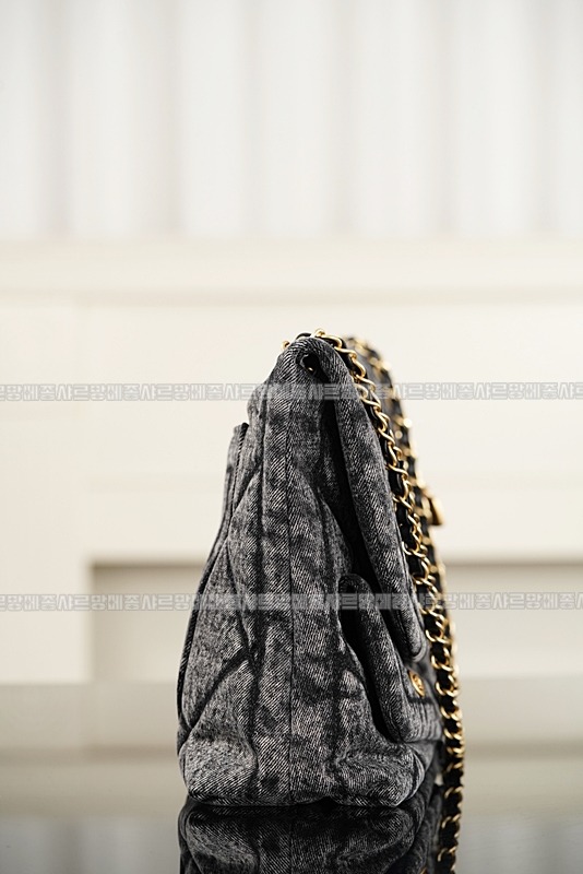 샤넬워시드데님맥시플랩백 20260211-150400-015루.jpg