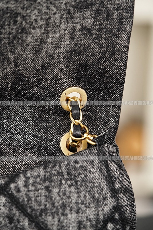 샤넬워시드데님맥시플랩백 20260211-150403-033루.jpg