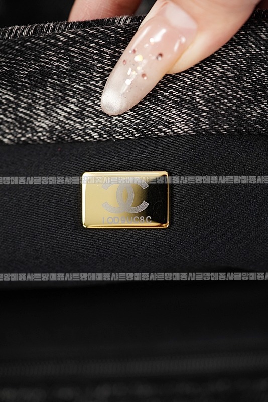 샤넬워시드데님맥시플랩백 20260211-150404-037루.jpg