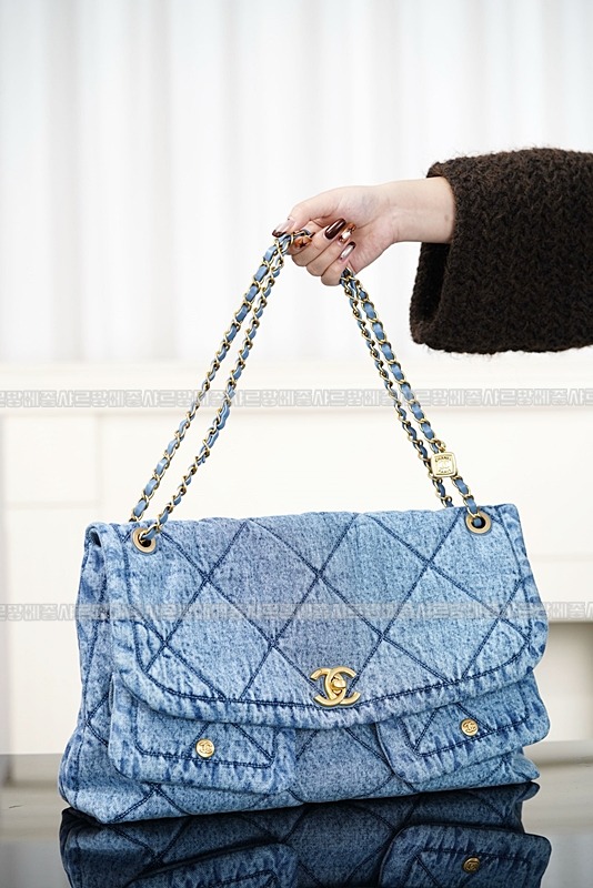 샤넬워시드데님맥시플랩백 20260211-151715-012루.jpg