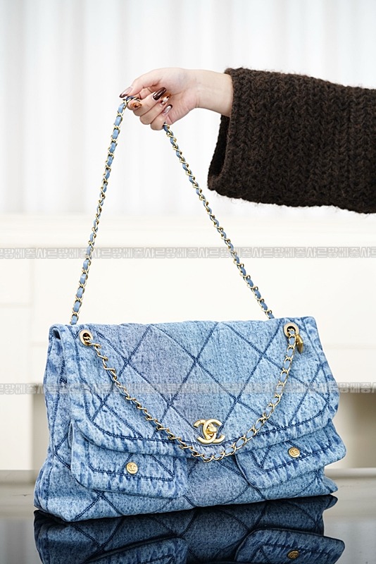 샤넬워시드데님맥시플랩백 20260211-151715-014루.jpg