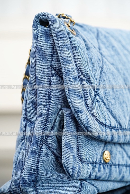 샤넬워시드데님맥시플랩백 20260211-151716-021루.jpg