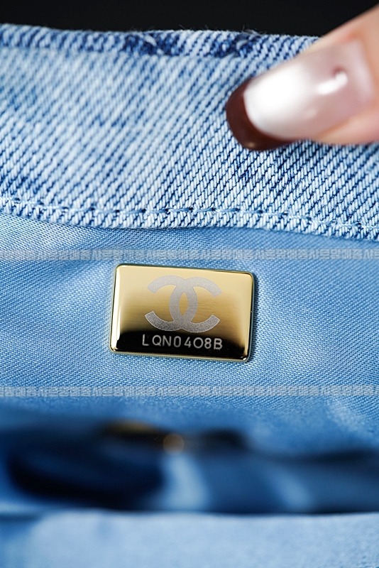 샤넬워시드데님맥시플랩백 20260211-151720-042루.jpg