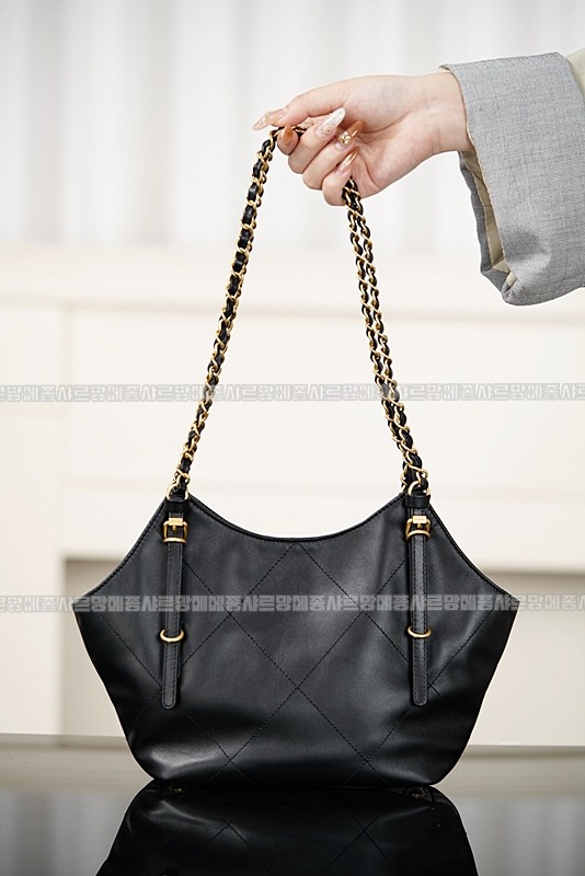 샤넬26C미니쇼핑토트백 20260211-153320-008루.jpg