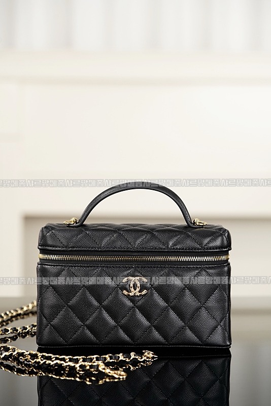 샤넬탑핸들포쉐트베니티 20260211-154629-007루.jpg