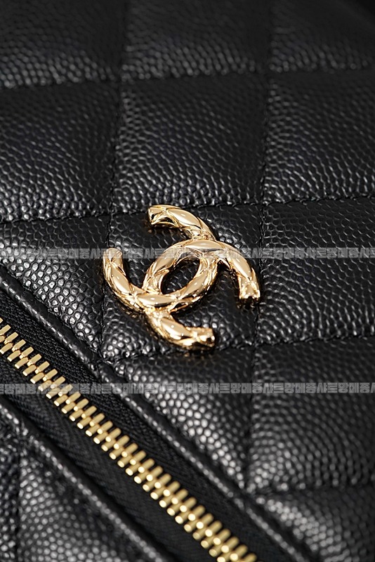 샤넬탑핸들포쉐트베니티 20260211-154633-023루.jpg