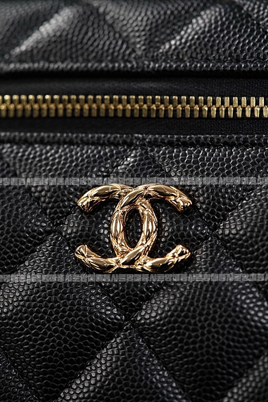 샤넬탑핸들포쉐트베니티 20260211-154634-027루.jpg