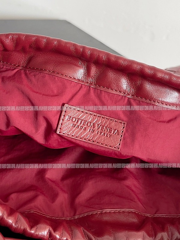 보테가베네타더스트백 20260212-104001-007루.jpg